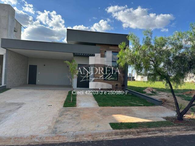 #76 - Casa para Venda em Araraquara - SP