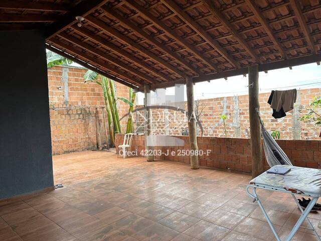 Venda em Parque Residencial Jatobá - Araraquara