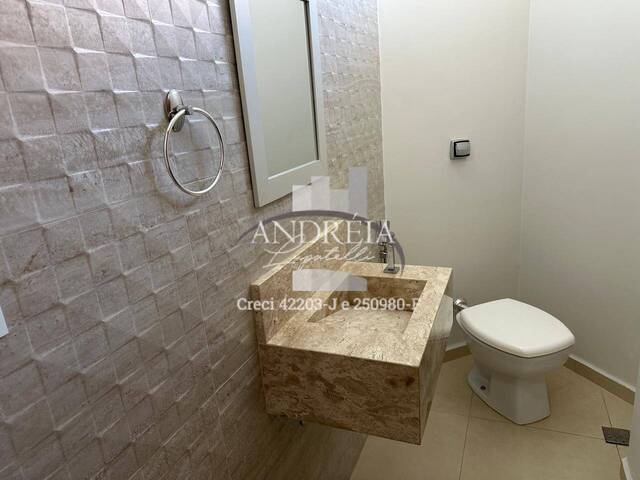 #84 - Casa para Venda em Araraquara - SP - 2