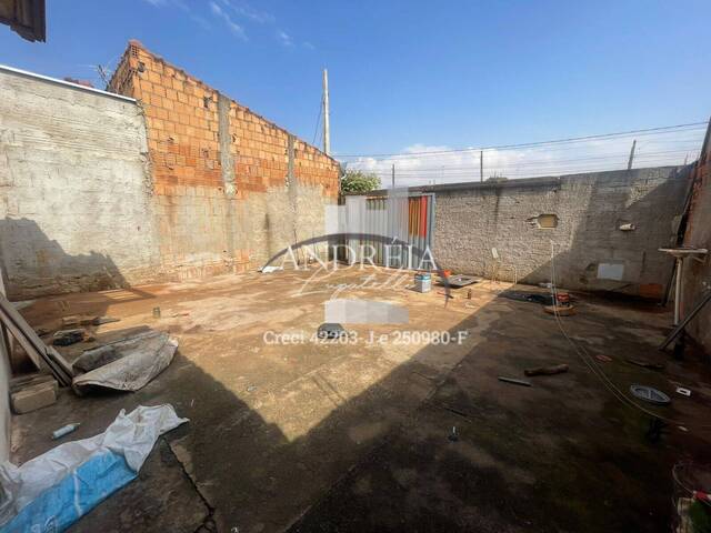 #97 - Casa para Venda em Araraquara - SP - 2