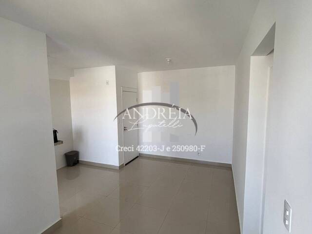 #101 - Apartamento para Venda em Araraquara - SP - 3