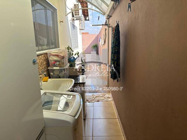 #107 - Casa para Venda em Araraquara - SP - 3