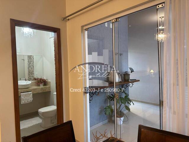 #119 - Casa para Venda em Araraquara - SP