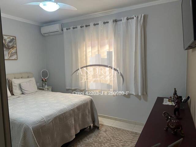 #127 - Casa para Venda em Araraquara - SP - 1