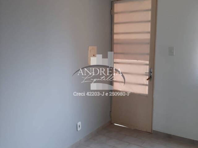 #132 - Apartamento para Venda em Araraquara - SP - 2