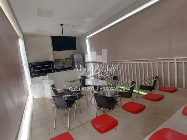 #133 - Apartamento para Venda em Araraquara - SP - 2