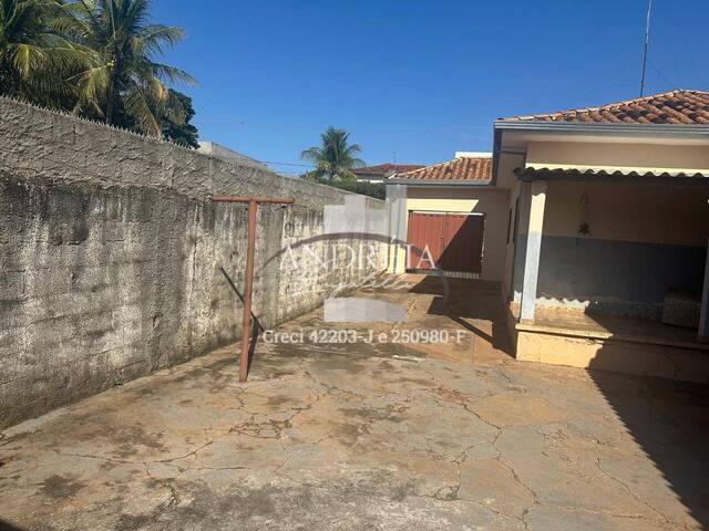 Casa para Venda em Araraquara - 3